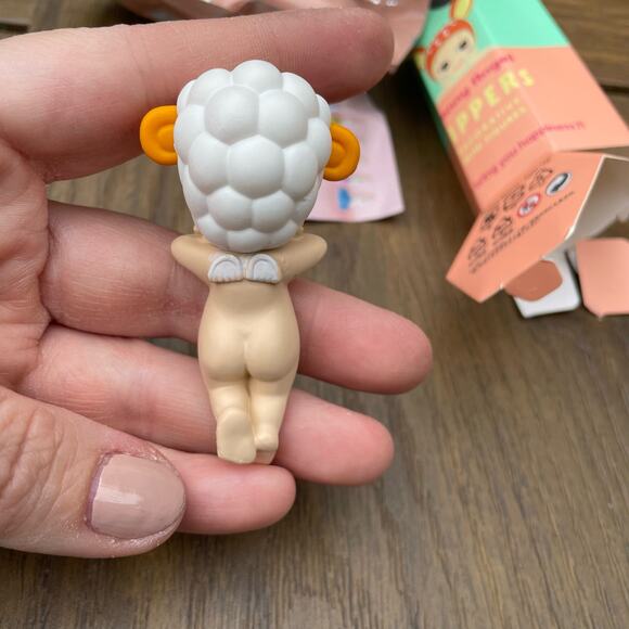 Sonny Angel Hippers Sheep minifigure collectible attach me - Picture 3 of 5